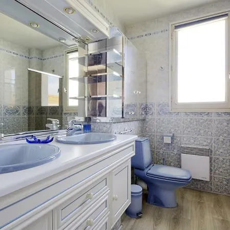 6 Personnes Vue Mer - 0505 Villa